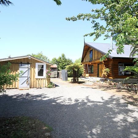 Villa The Log Cabin & Packing Shed Waihi Exterior foto